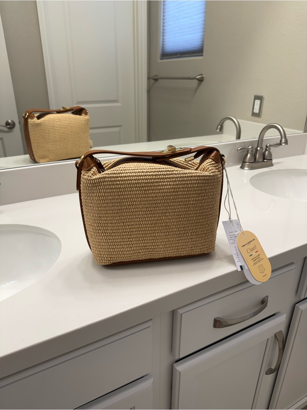 Made in Italy CROSSBODY WOVEN HANDBAG with LEATHER trim NWT - Picture 3 of 16